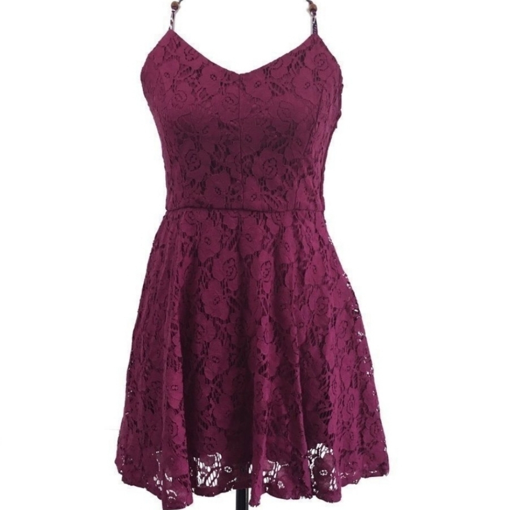 Lace Spaghetti Strap Mini Dress in Magenta